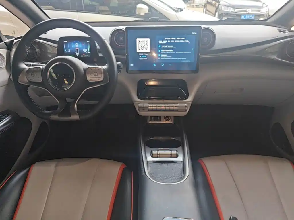 BYD Dolphin — миниатюра 10