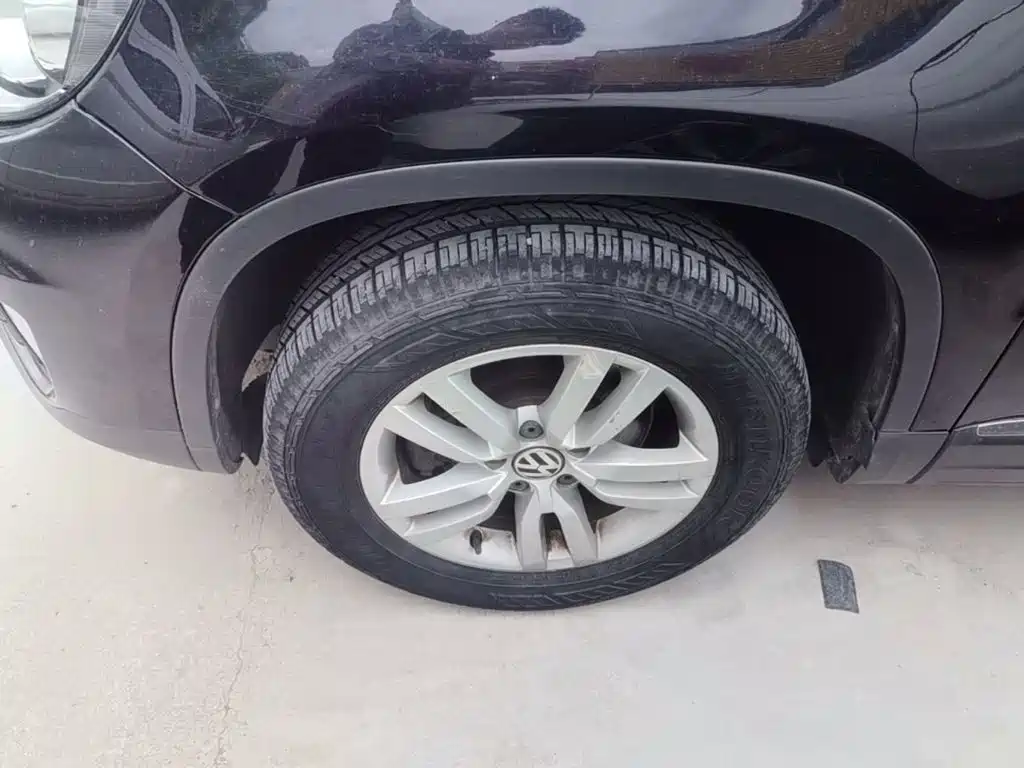 Volkswagen Tiguan — миниатюра 23