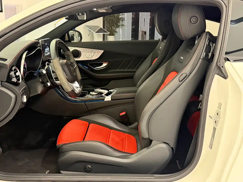 MERCEDES-BENZ C CLASS AMG