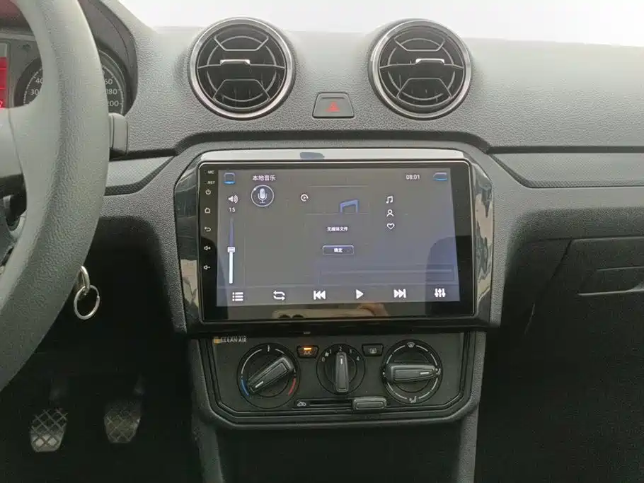 Volkswagen Jetta — миниатюра 13