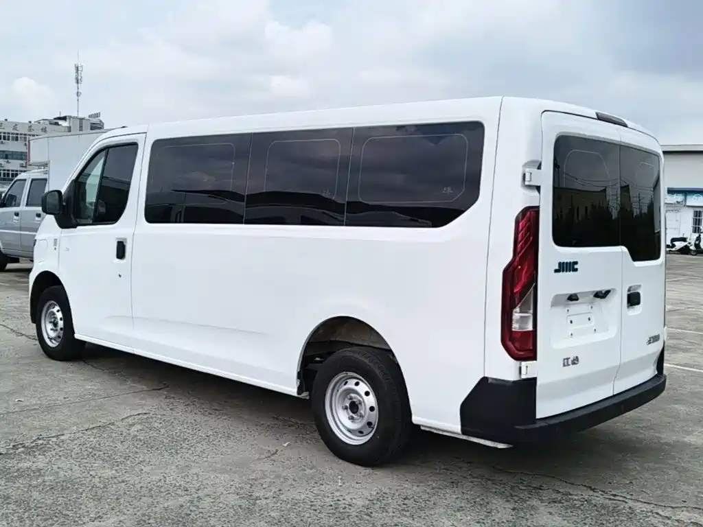 JMC E-Fushun — миниатюра 5