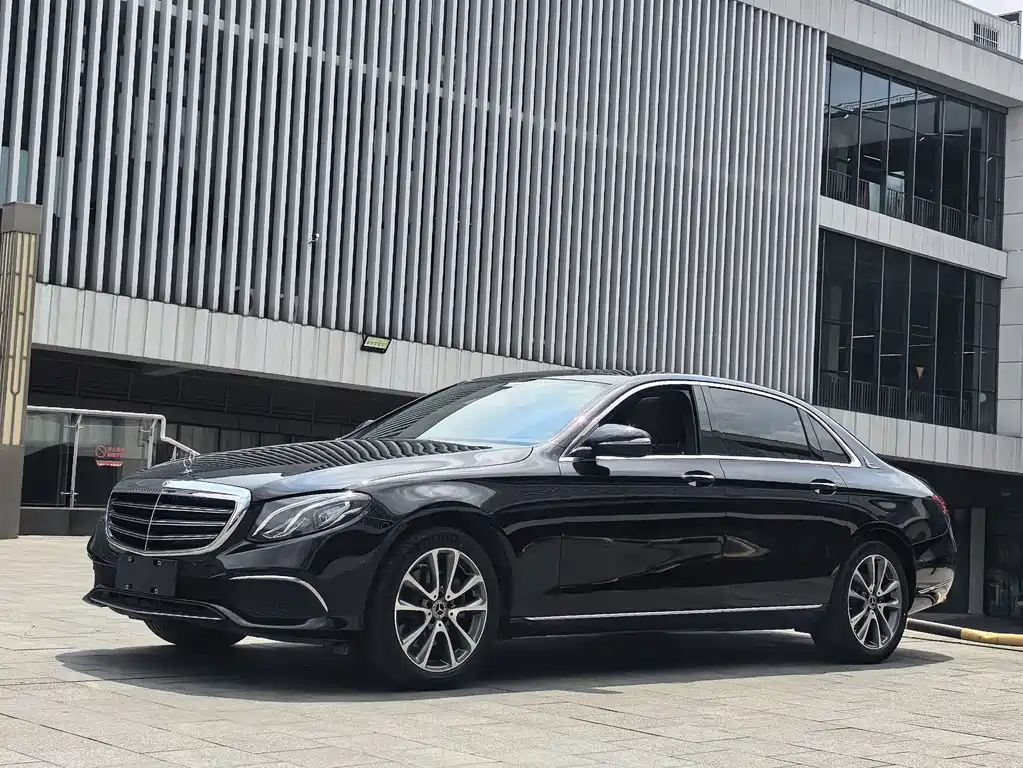 Mercedes-Benz E-Class 2020