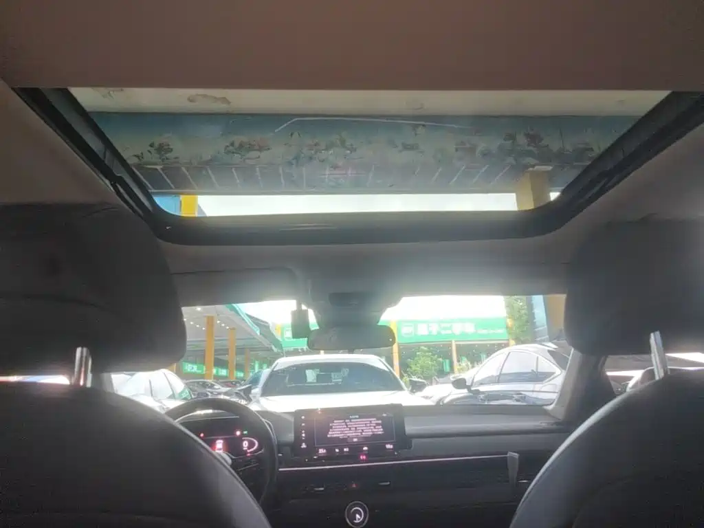 Honda Accord — миниатюра 18