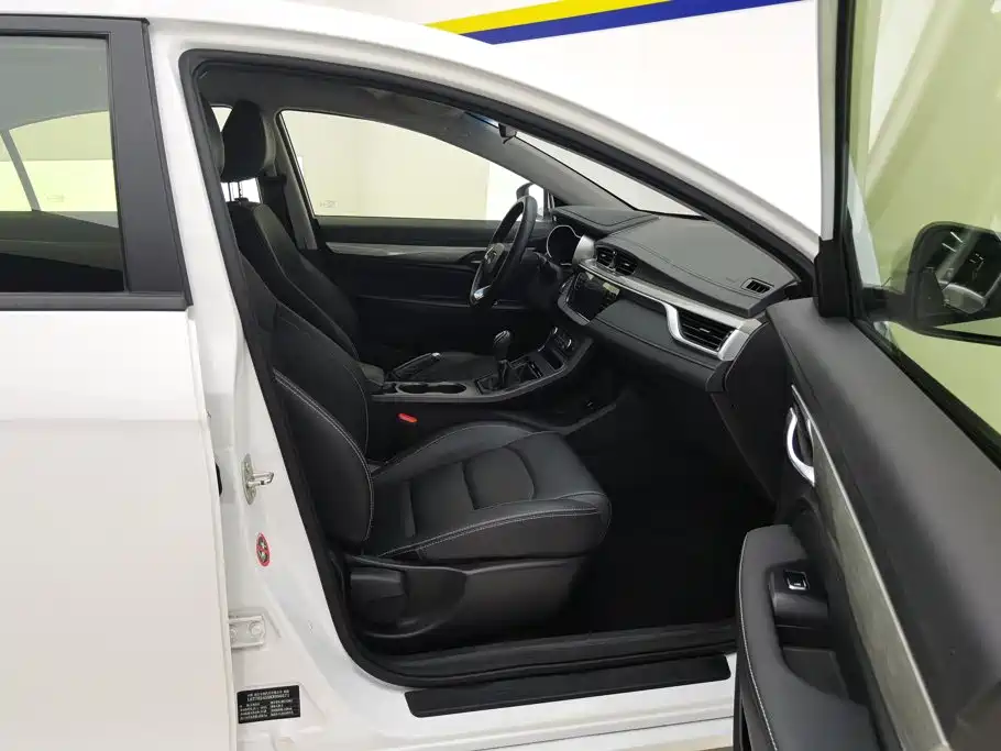 Geely Emgrand — миниатюра 8