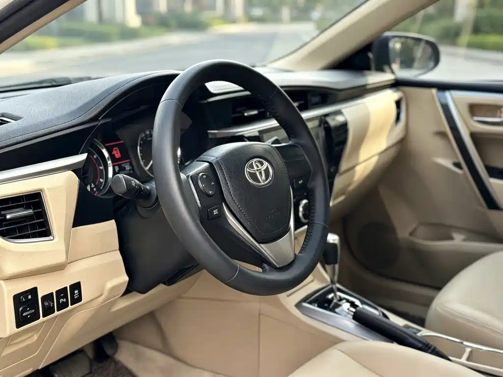 Toyota Corolla — миниатюра 4