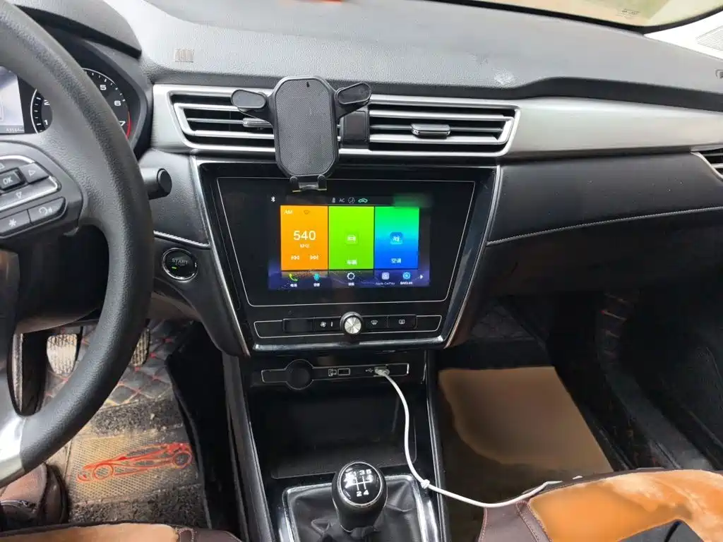 Roewe i5 — миниатюра 6