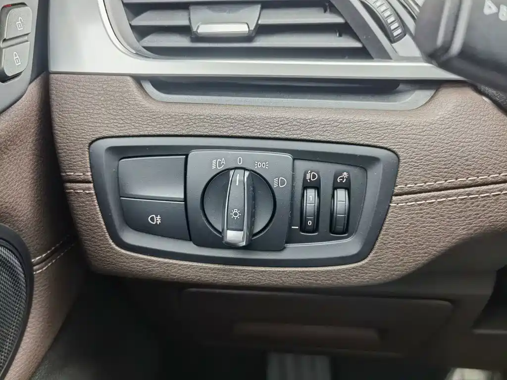 BMW X1 — миниатюра 21