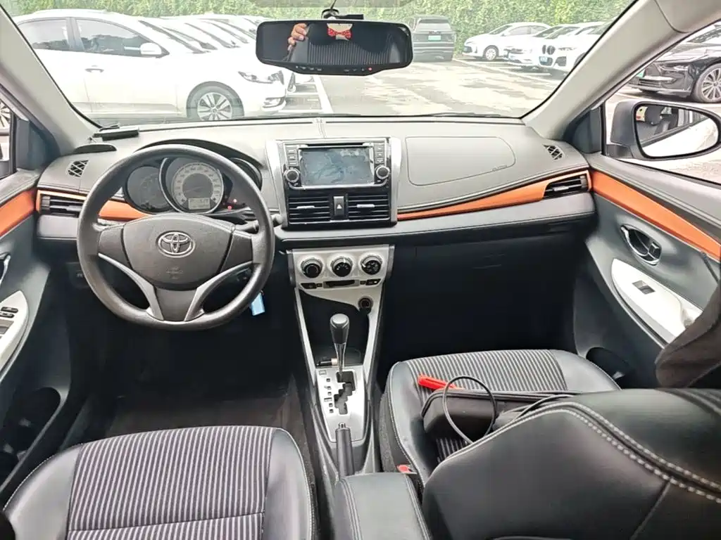 Toyota Yaris L — миниатюра 14
