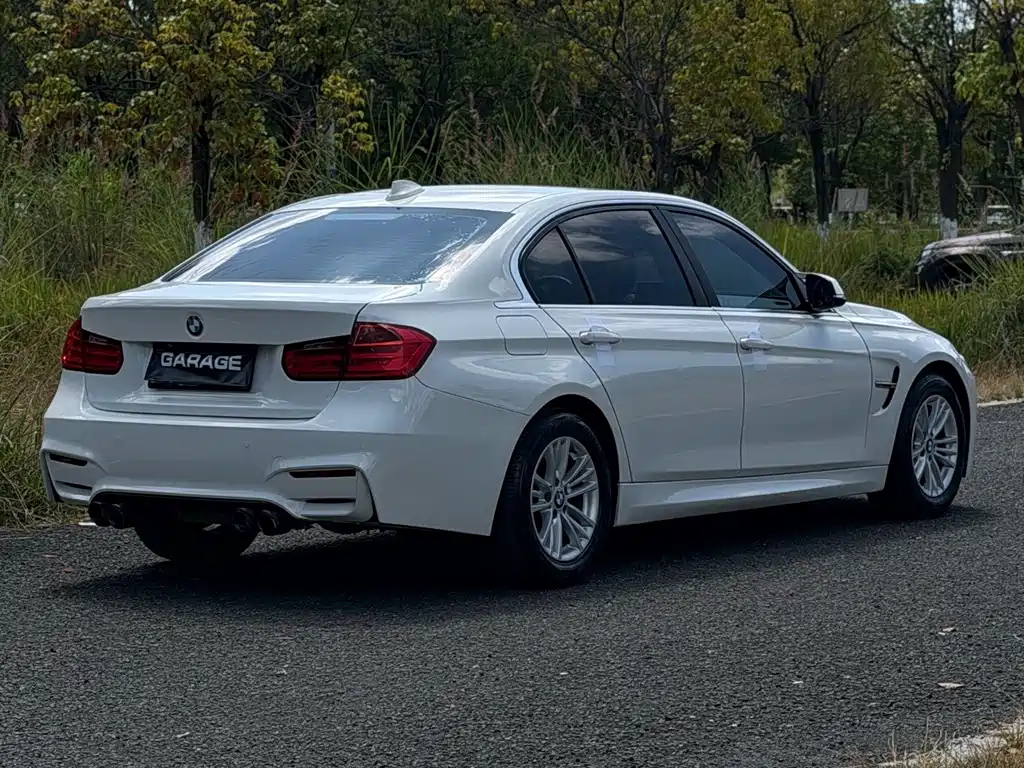 BMW 3 Series — миниатюра 4