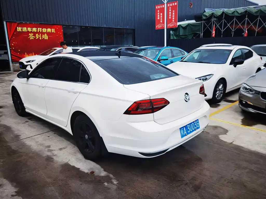 Volkswagen Lamando — миниатюра 9