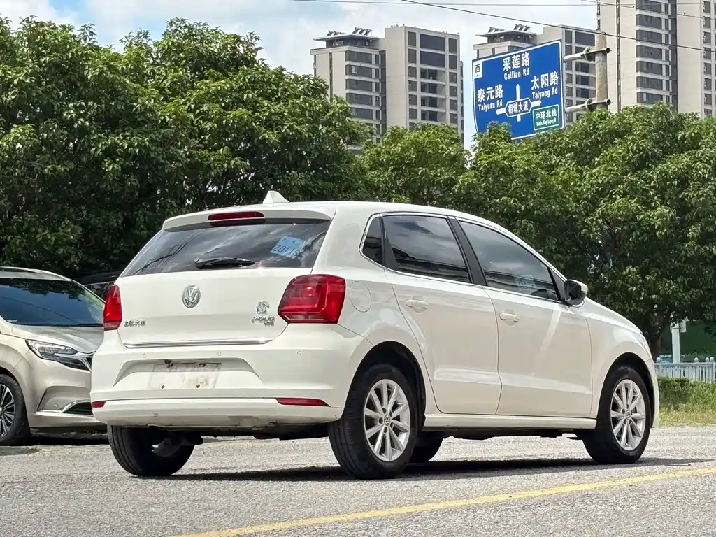 Volkswagen Polo — миниатюра 7