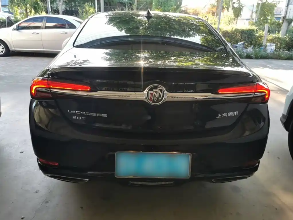 Buick LaCrosse — миниатюра 6