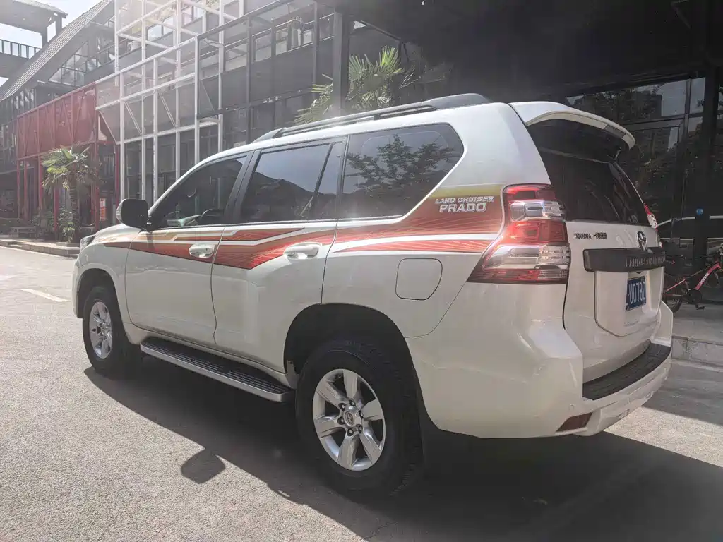 Toyota Prado — миниатюра 7