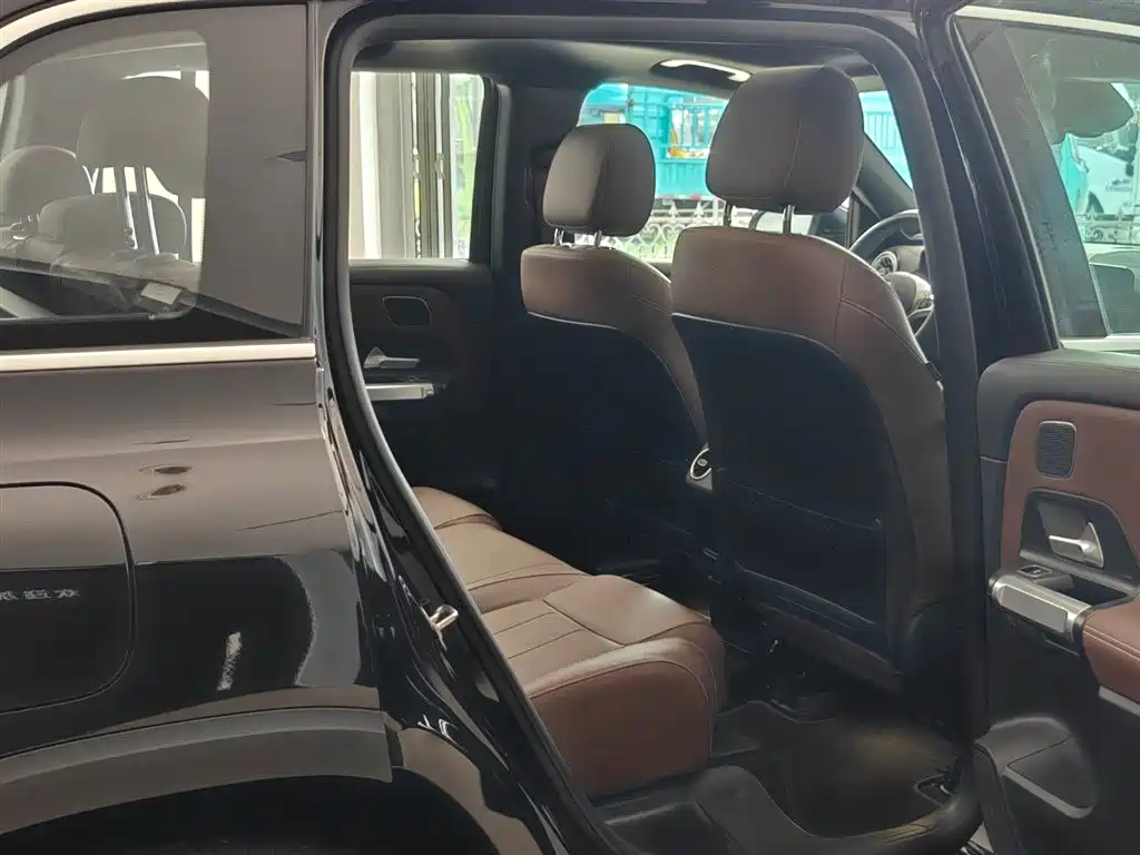 Mercedes-Benz EQB — миниатюра 14