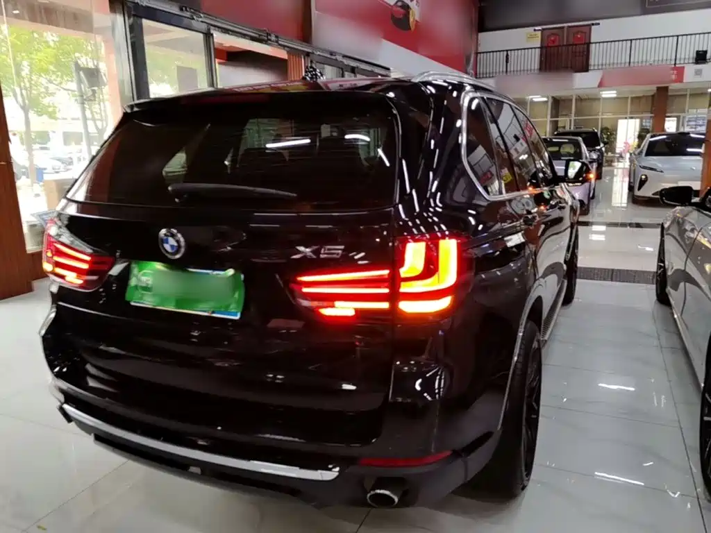 BMW X5 (Import) — миниатюра 7