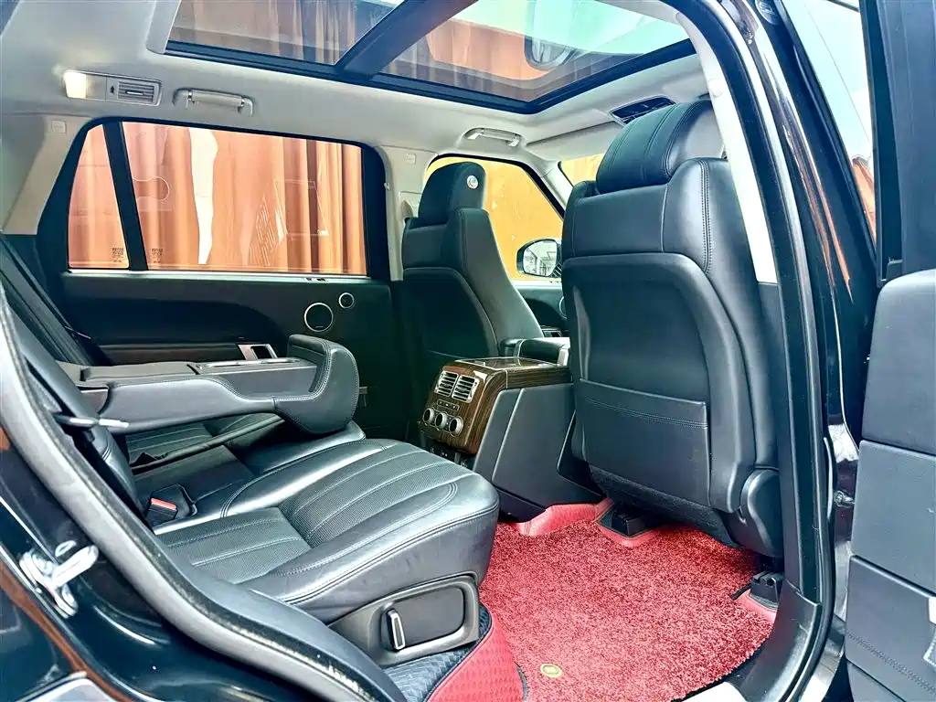 Land Rover Range Rover — миниатюра 8
