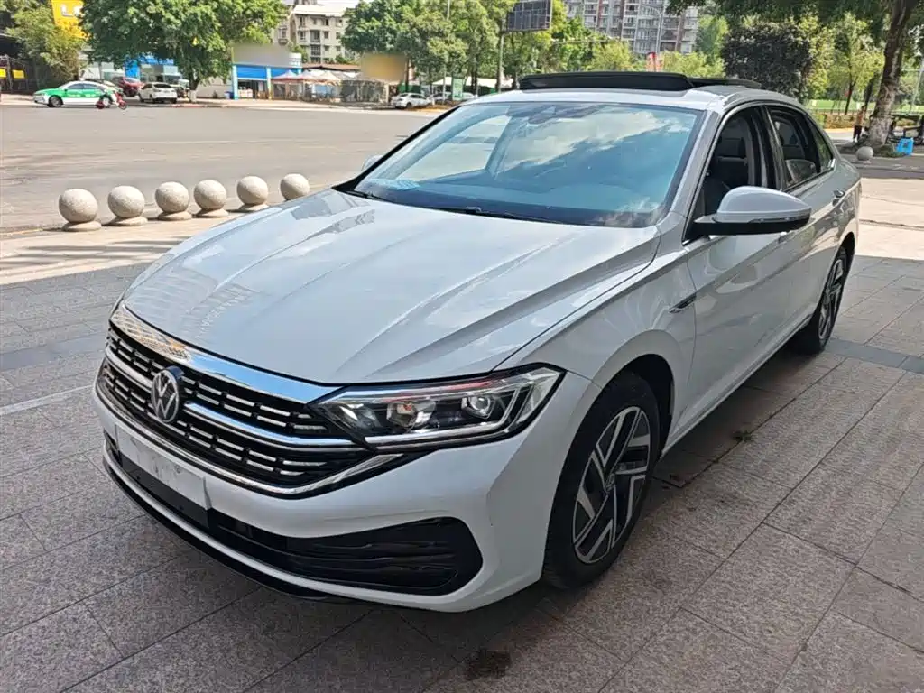 Volkswagen Sagitar 2023
