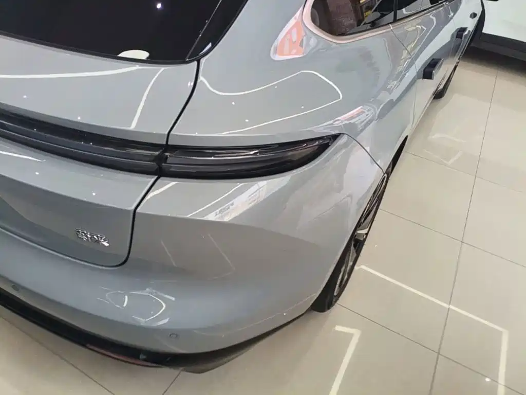 NIO ET5T — миниатюра 8
