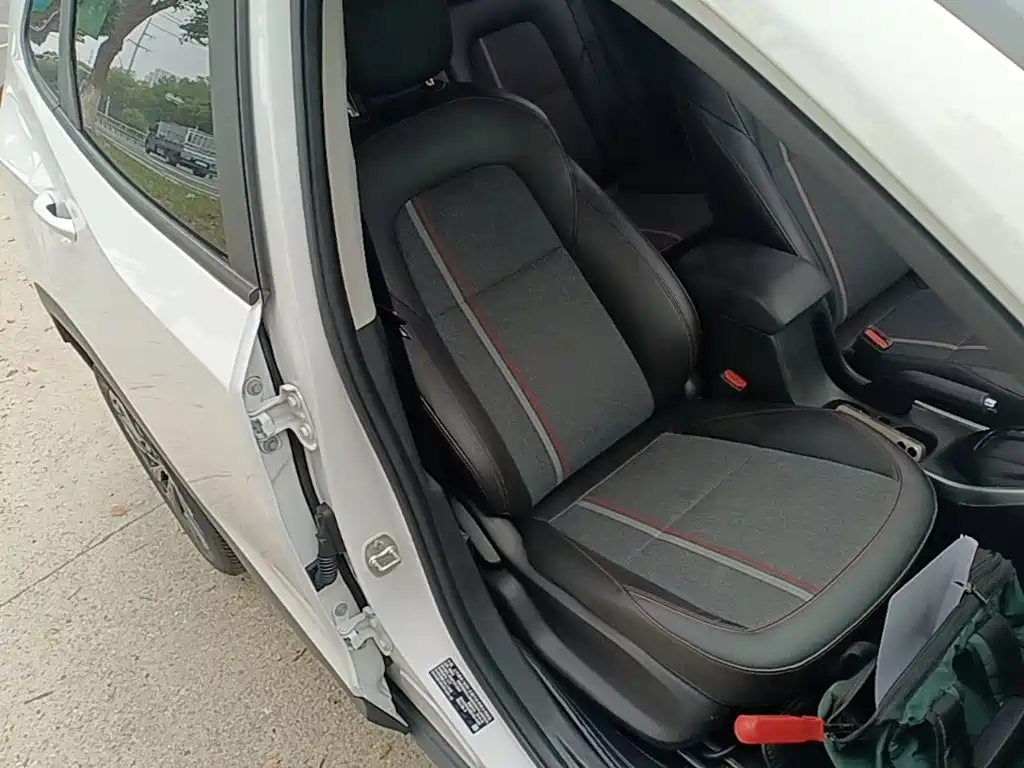 Chevrolet Trax — миниатюра 25
