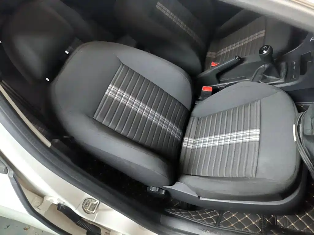 Volkswagen Lavida — миниатюра 25