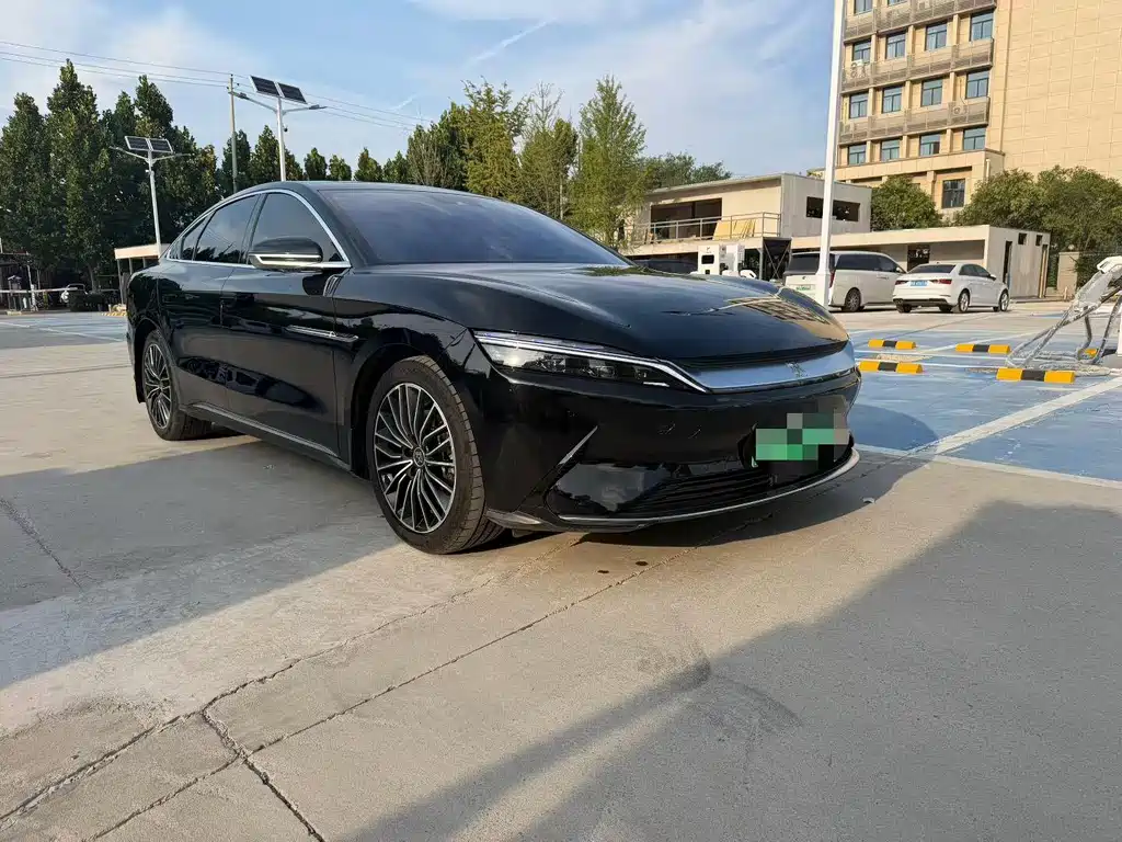 BYD Han — миниатюра 2