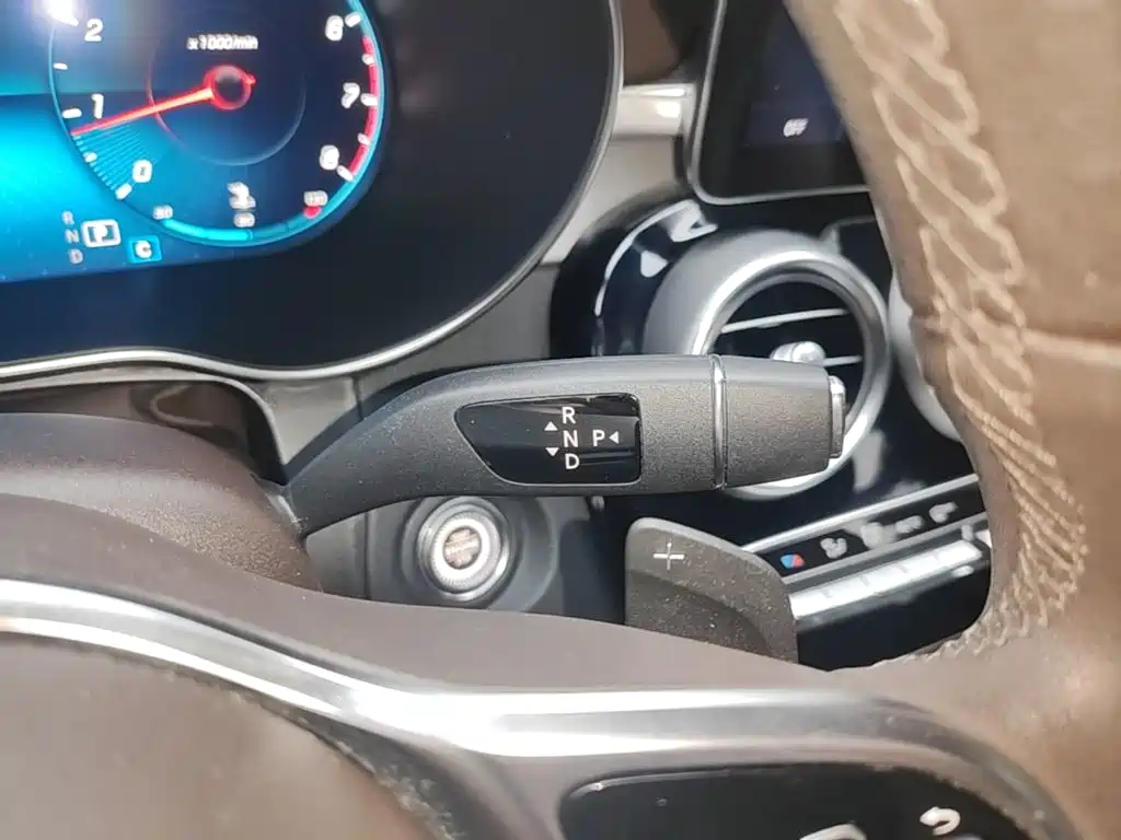Mercedes-Benz GLC — миниатюра 14