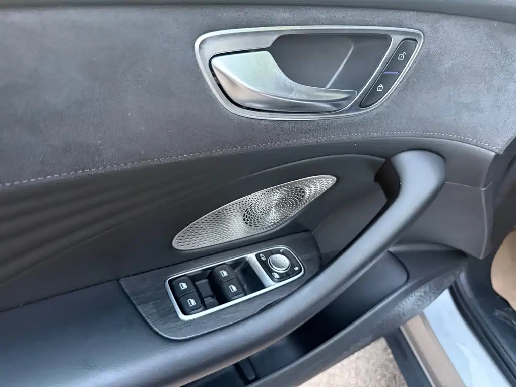 Roewe D7 — миниатюра 6