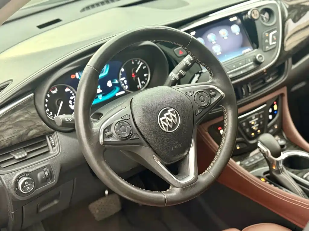 Buick Envision Plus — миниатюра 8
