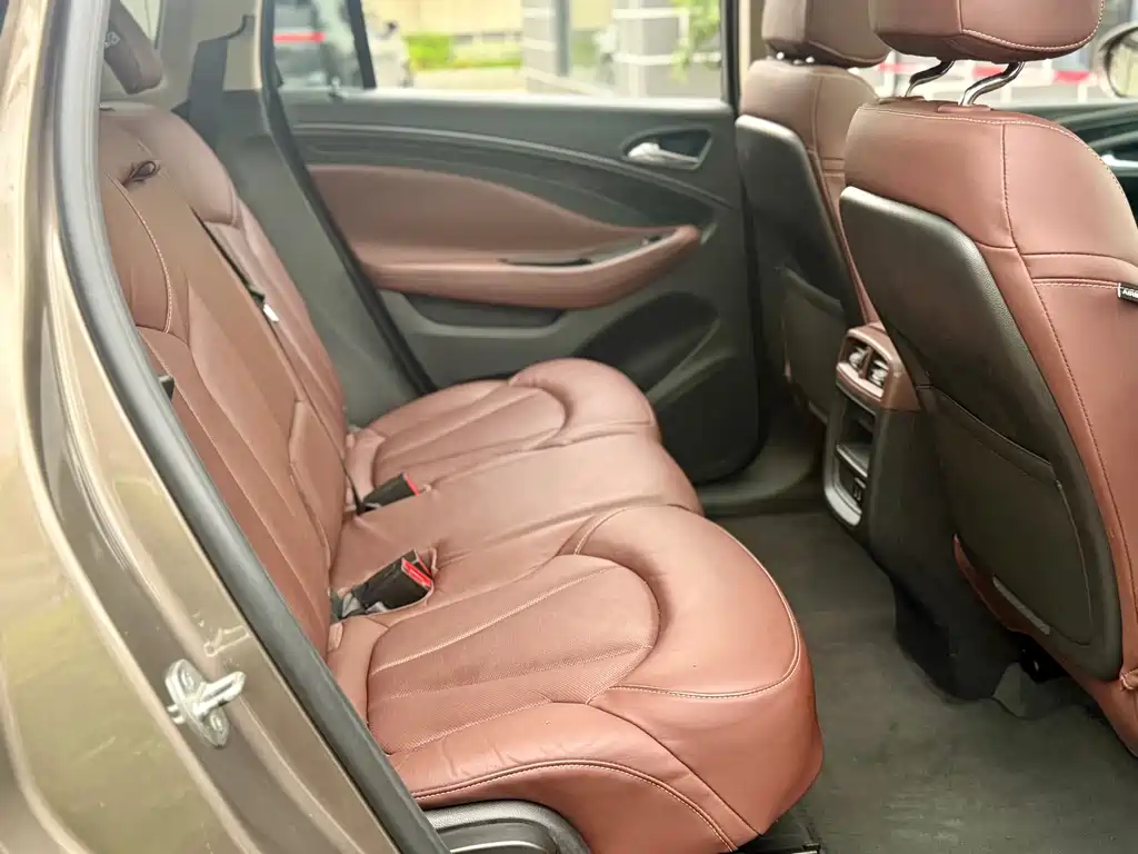 Buick Envision Plus — миниатюра 14