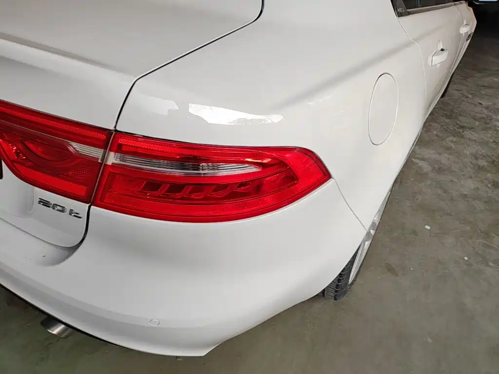 Jaguar XEL — миниатюра 8