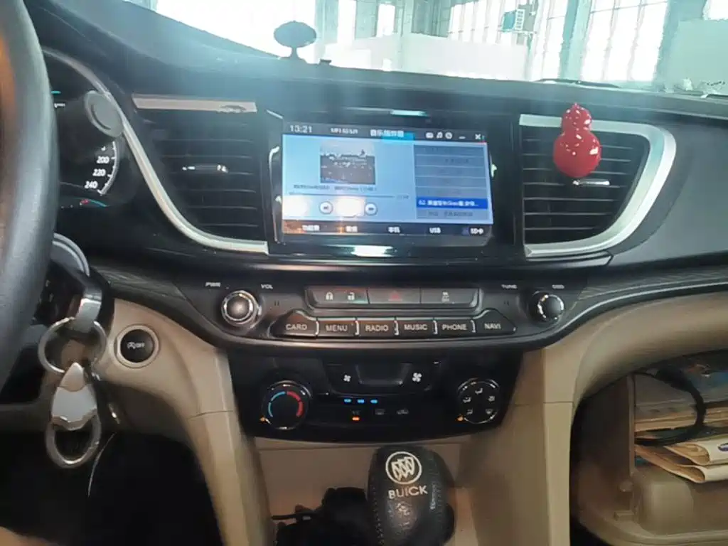 Buick Excelle — миниатюра 13