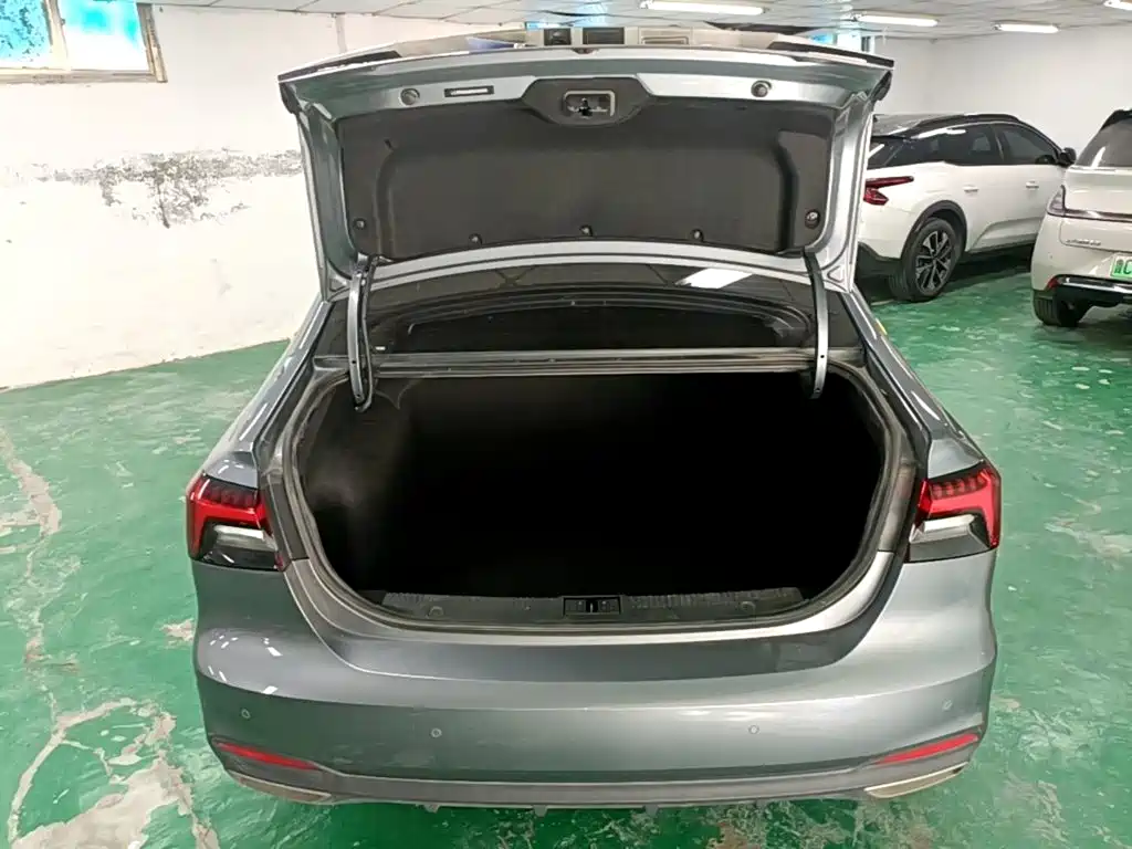 Roewe i6 MAX — миниатюра 19