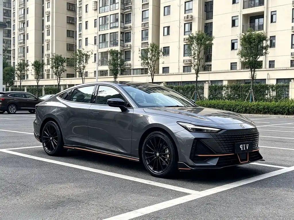 Changan UNI-V — миниатюра 4