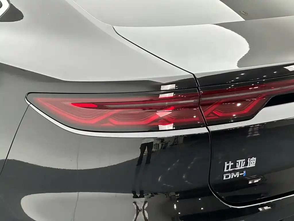 BYD Han — миниатюра 13