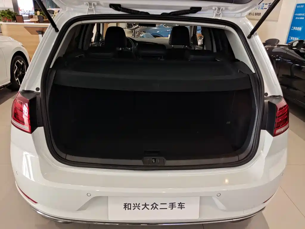 Volkswagen Golf — миниатюра 7