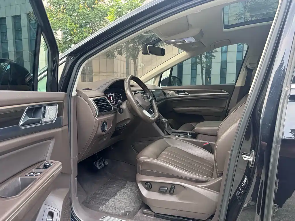Volkswagen Viloran — миниатюра 7