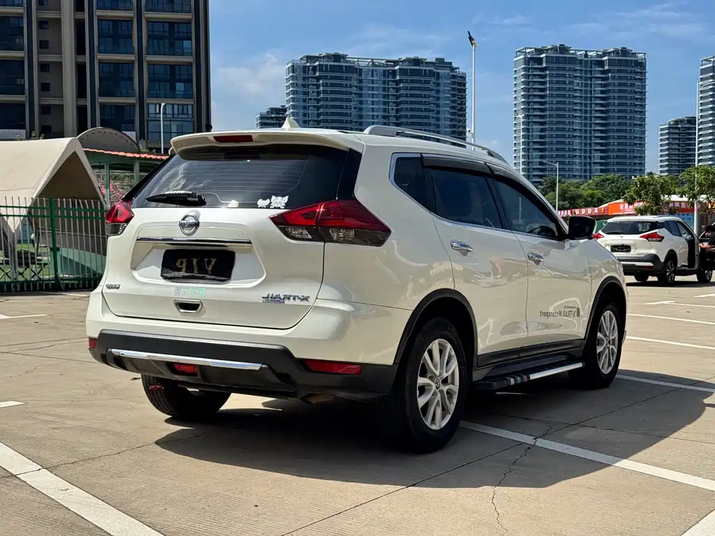 Nissan X-Trail — миниатюра 16