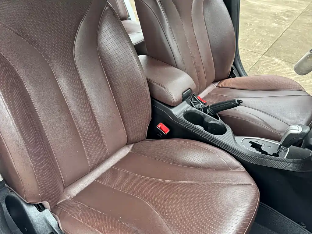 SOUEAST SOUTHEAST A5 WING DANCE