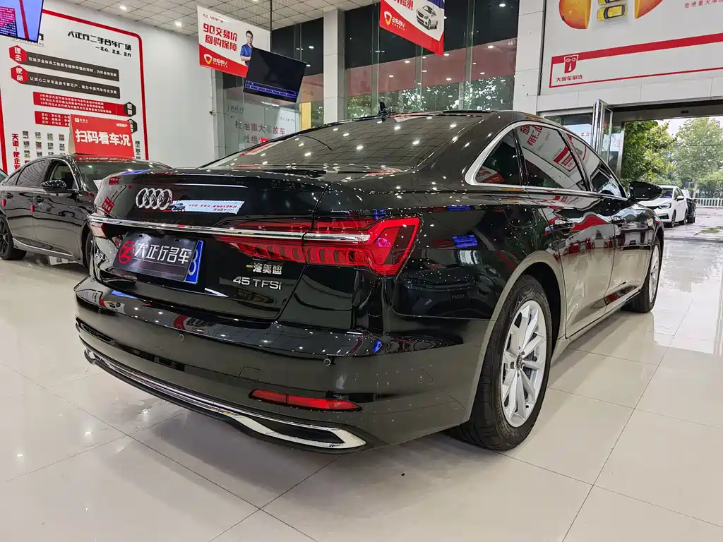 Audi A6L — миниатюра 6