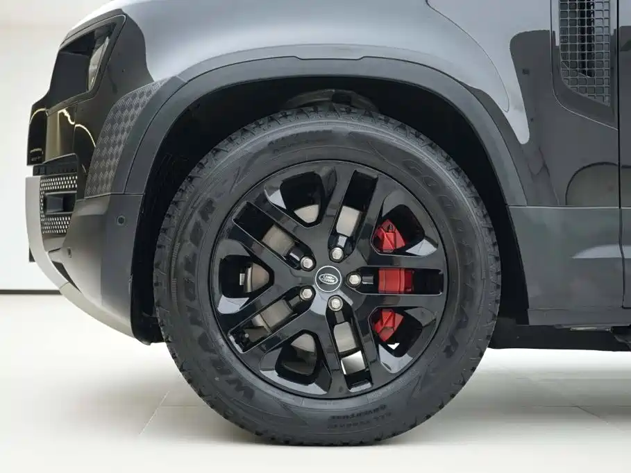 Land Rover Defender — миниатюра 15