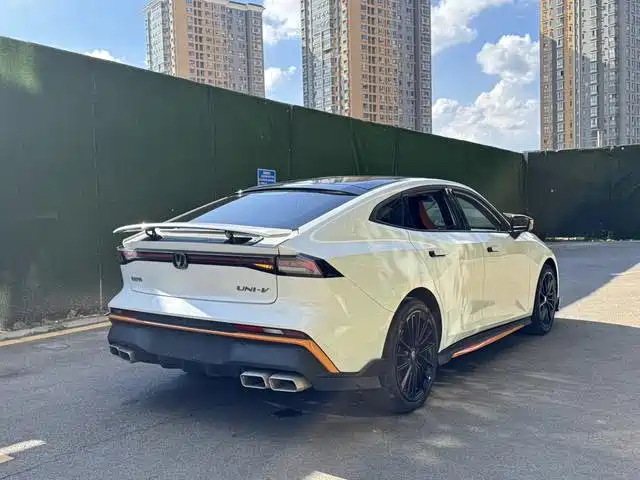 Changan UNI-V — миниатюра 11