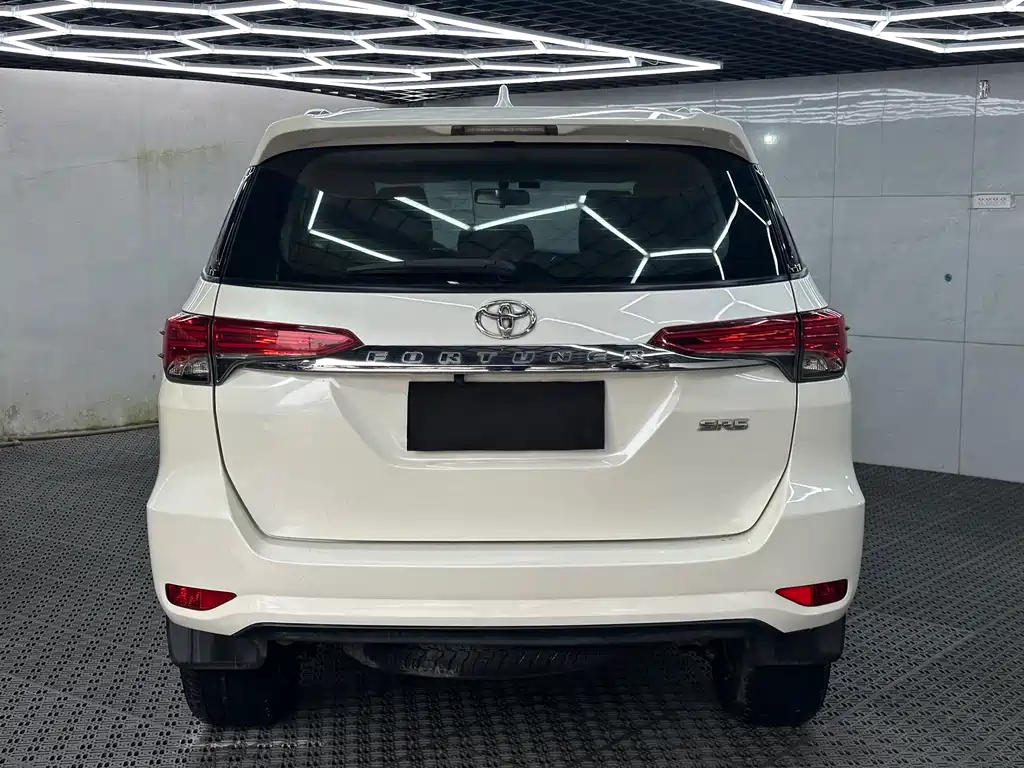 Toyota Fortuner 2017 2.7L