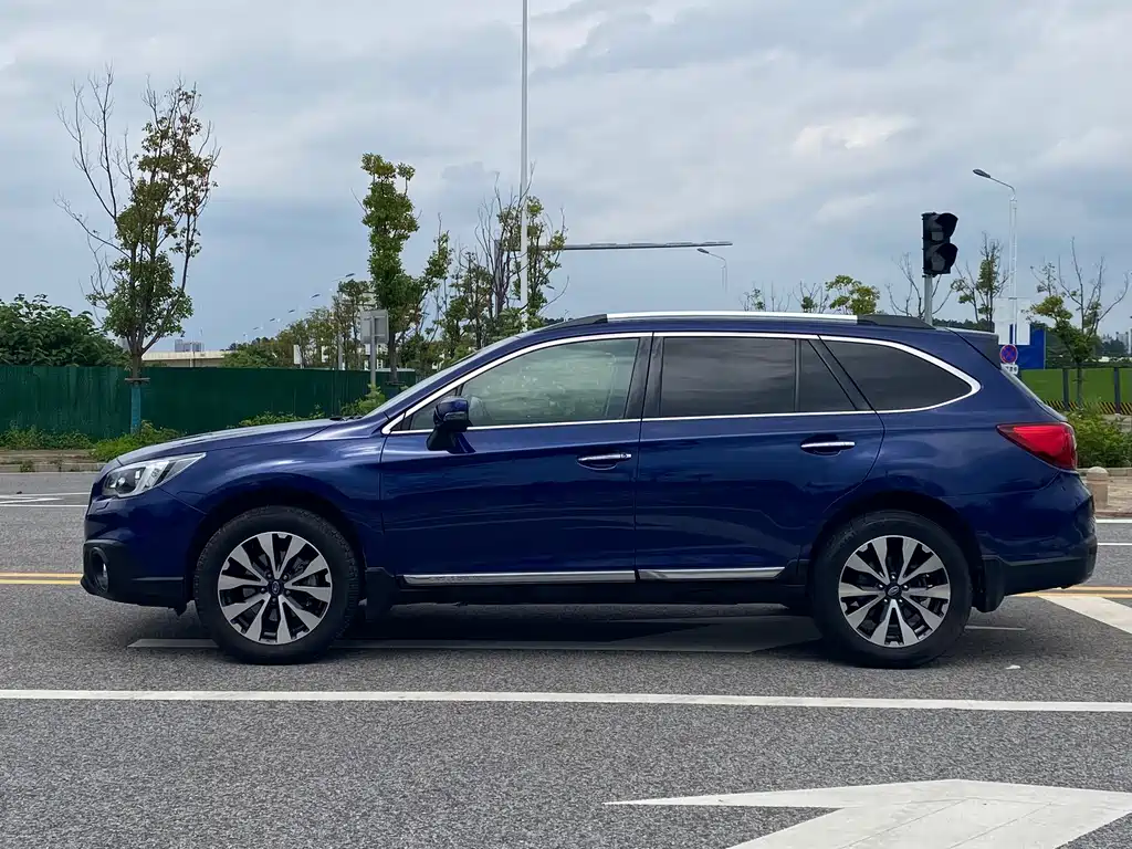 Subaru Outback — миниатюра 11