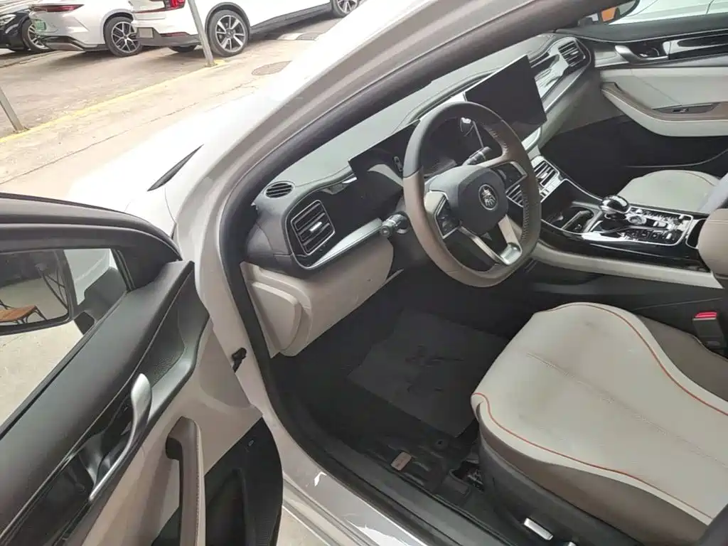BYD Qin PLUS — миниатюра 16
