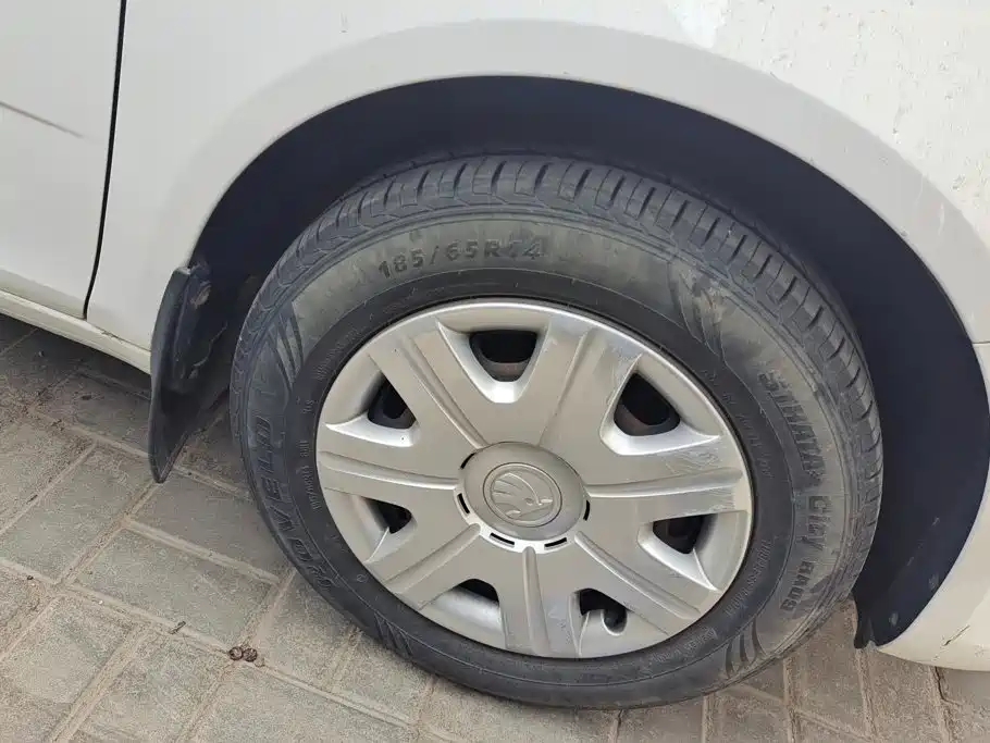 Skoda Fabia — миниатюра 6
