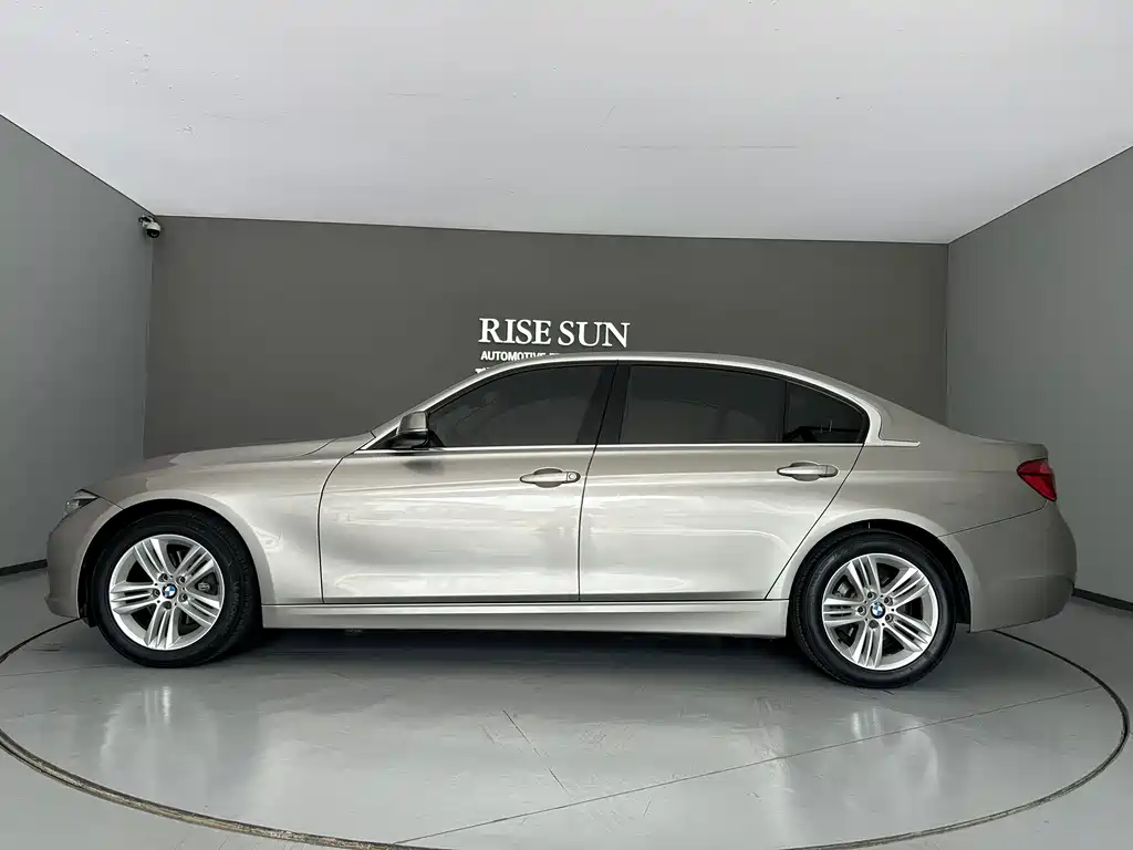 BMW 3 Series — миниатюра 2