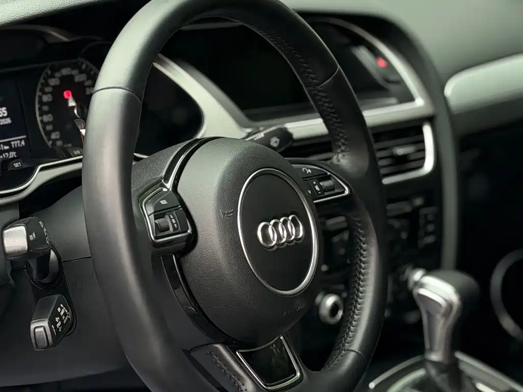 Audi A4L — миниатюра 13