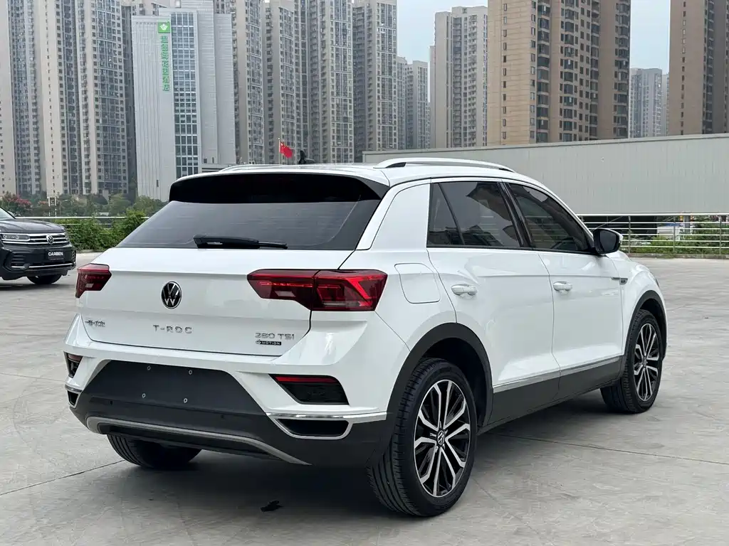 Volkswagen T-Roc — миниатюра 6