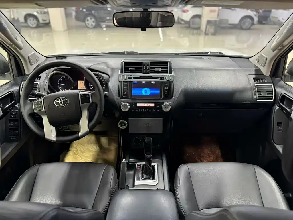Toyota Prado — миниатюра 15
