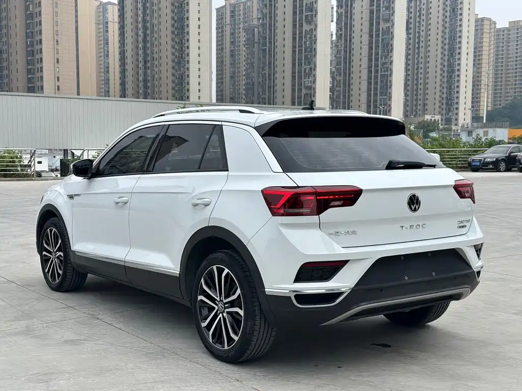Volkswagen T-Roc — миниатюра 4